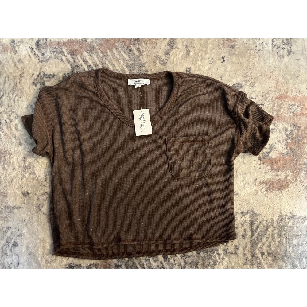 Slow Drives Open Skies Womens Brown Waffle Knit V-Neck Pocket Crop Top Large NWT